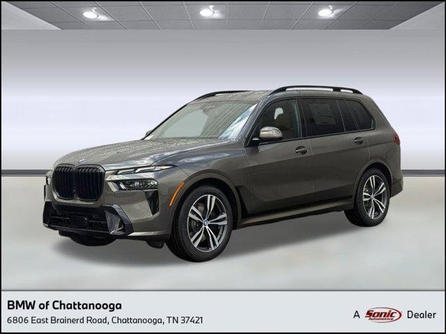 new 2026 BMW X7 car, priced at $101,925