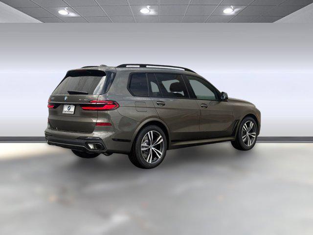 new 2026 BMW X7 car, priced at $101,925