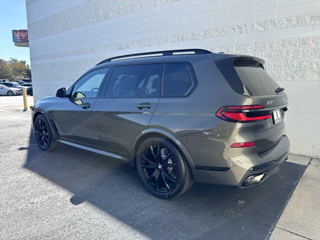 new 2025 BMW X7 car, priced at $95,425