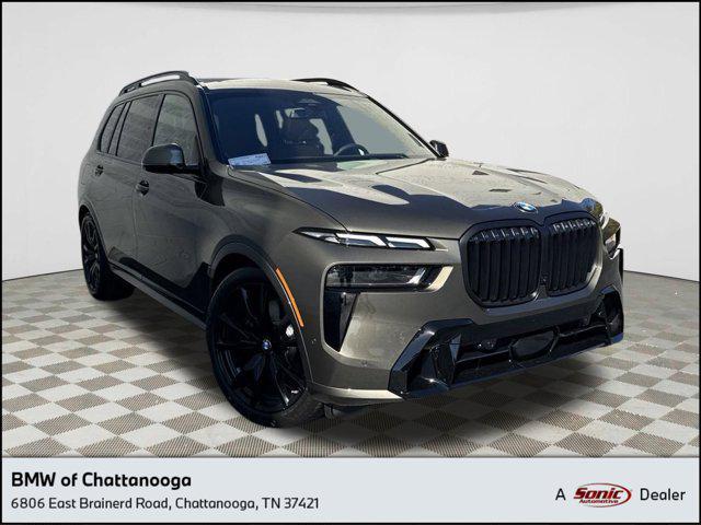 new 2025 BMW X7 car, priced at $95,425