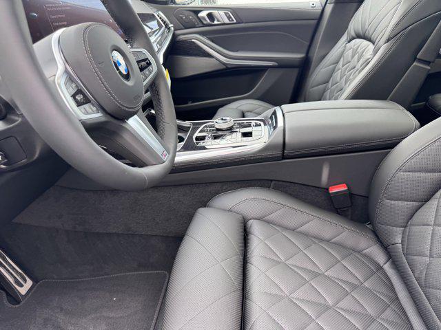 new 2026 BMW X7 car, priced at $99,575