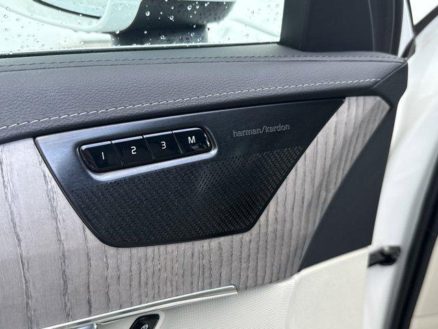 used 2021 Volvo XC90 car, priced at $27,999