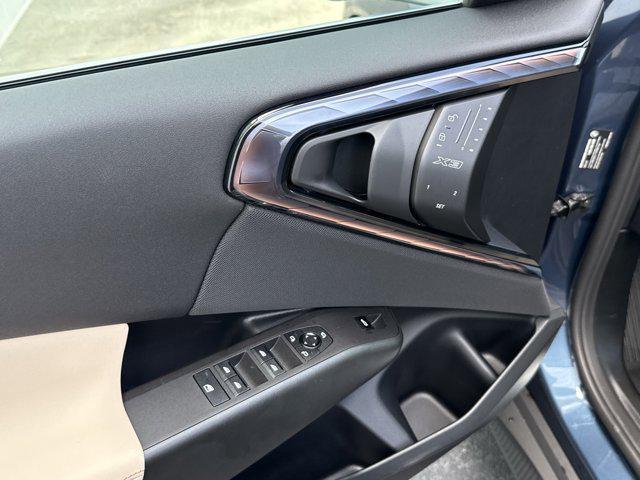 new 2025 BMW X3 car, priced at $55,635