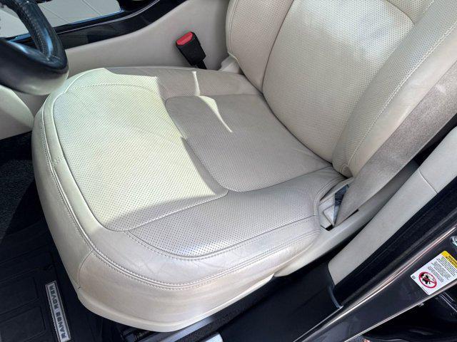 used 2018 Land Rover Range Rover car, priced at $24,496