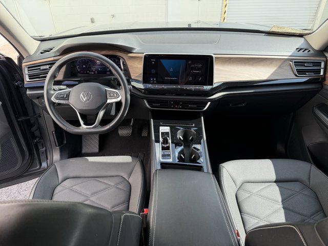 used 2024 Volkswagen Atlas car, priced at $32,498
