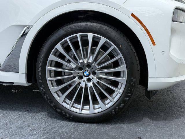 new 2026 BMW X7 car, priced at $95,935
