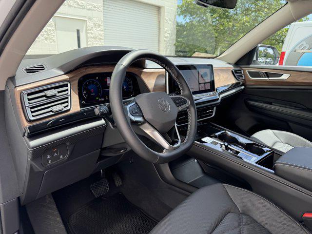 used 2024 Volkswagen Atlas car, priced at $35,998