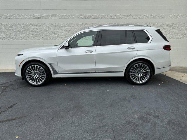 new 2025 BMW X7 car, priced at $97,870