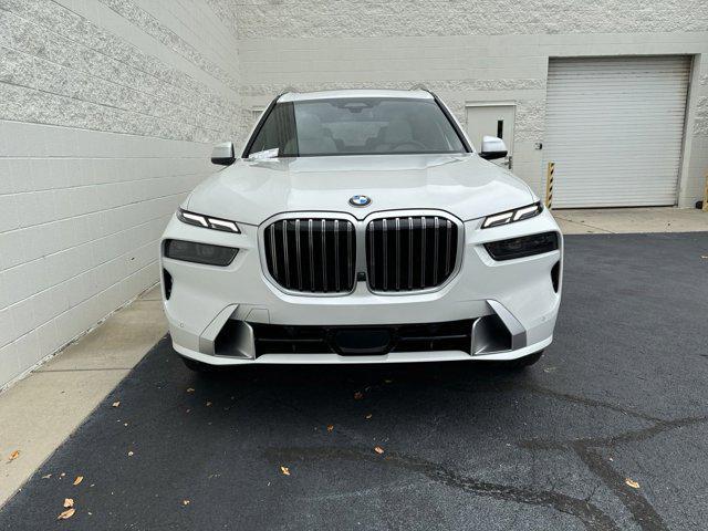 new 2025 BMW X7 car, priced at $97,870