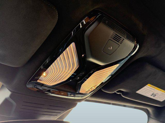 new 2026 BMW X7 car, priced at $98,635