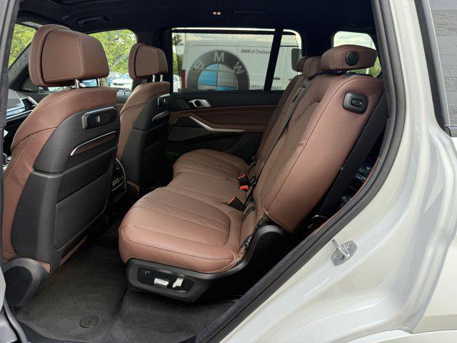 new 2026 BMW X7 car, priced at $122,405