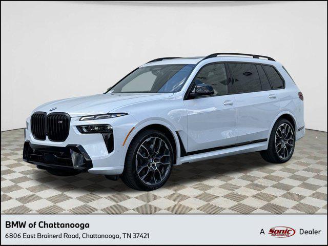 new 2026 BMW X7 car, priced at $122,405