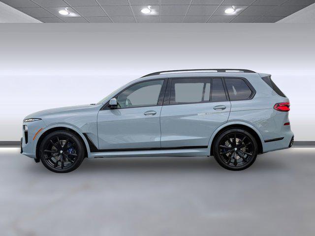 new 2026 BMW X7 car, priced at $99,935