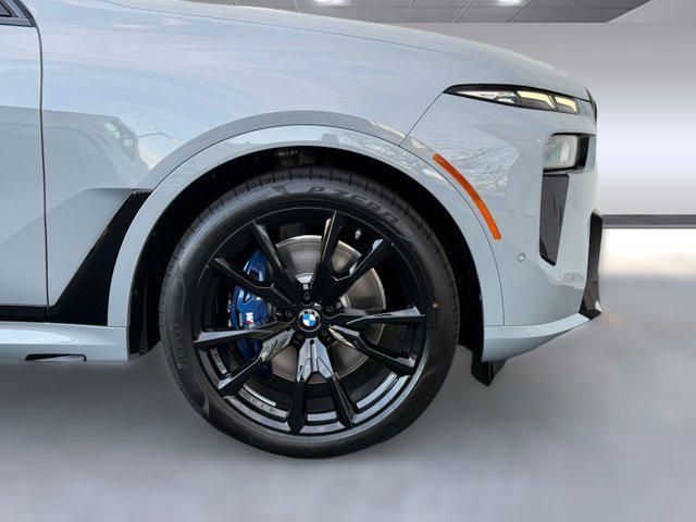new 2026 BMW X7 car, priced at $99,935