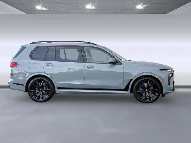 new 2026 BMW X7 car, priced at $99,935