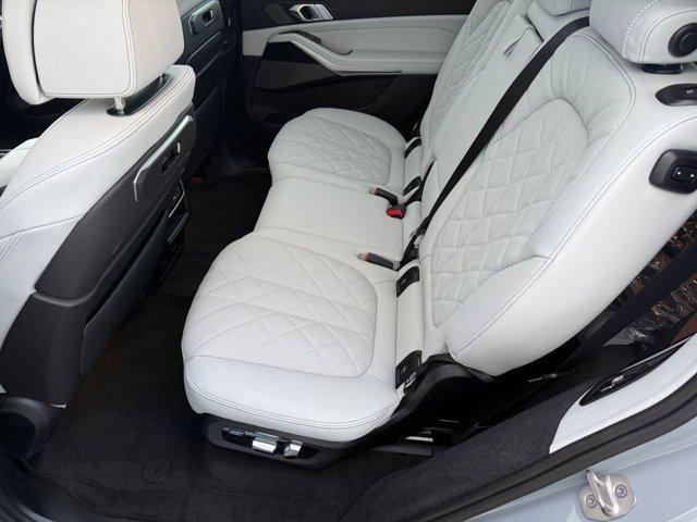 new 2026 BMW X7 car, priced at $99,935