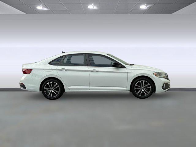 used 2022 Volkswagen Jetta car, priced at $16,999