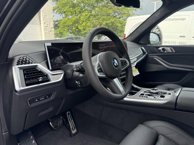 new 2026 BMW X7 car, priced at $98,175