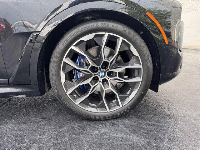 new 2026 BMW X7 car, priced at $98,175