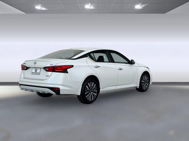 used 2023 Nissan Altima car, priced at $21,999