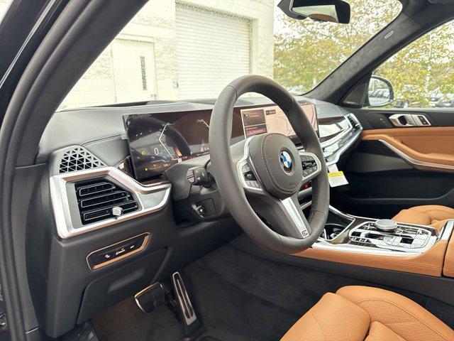 new 2025 BMW X7 car, priced at $96,270