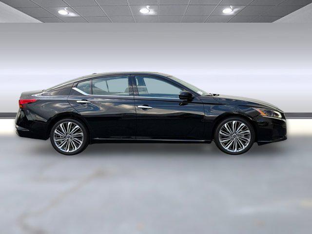 used 2024 Nissan Altima car, priced at $26,999