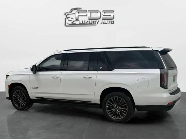 used 2023 Cadillac Escalade ESV car, priced at $120,888