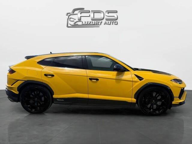 used 2023 Lamborghini Urus car, priced at $299,888