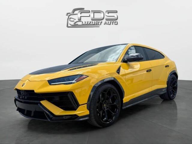 used 2023 Lamborghini Urus car, priced at $299,888
