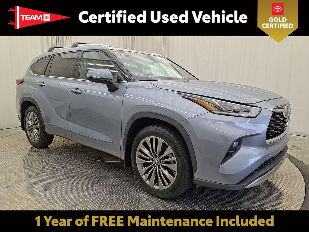 used 2020 Toyota Highlander car, priced at $33,993