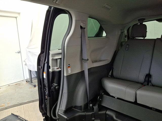 used 2022 Toyota Sienna car, priced at $79,995