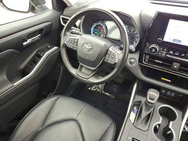 used 2023 Toyota Highlander car, priced at $44,992