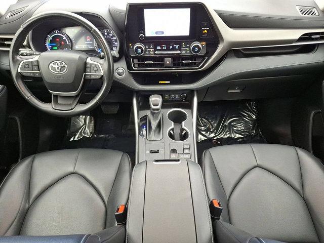 used 2023 Toyota Highlander car, priced at $44,992