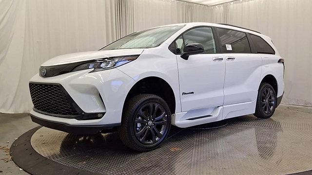 used 2025 Toyota Sienna car, priced at $96,750