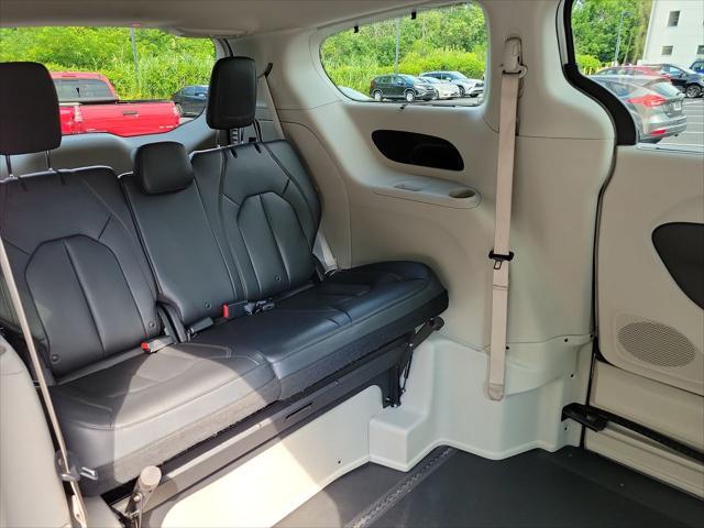 used 2017 Chrysler Pacifica car, priced at $29,900