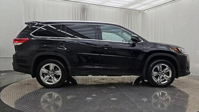 used 2018 Toyota Highlander car, priced at $29,991