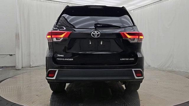 used 2018 Toyota Highlander car, priced at $29,991