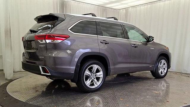 used 2017 Toyota Highlander car, priced at $25,993