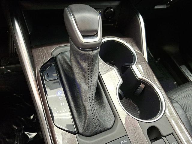used 2022 Toyota Highlander car, priced at $44,991