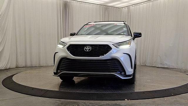 used 2021 Toyota Highlander car, priced at $33,994