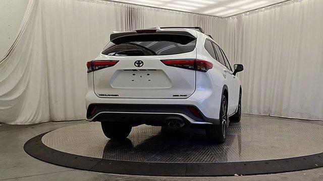 used 2021 Toyota Highlander car, priced at $33,994