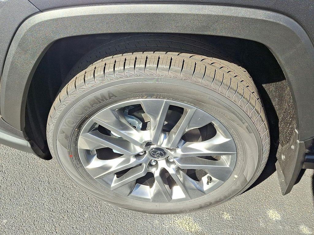 new 2025 Toyota RAV4 car, priced at $39,195