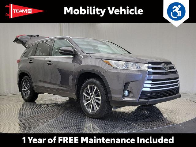 used 2018 Toyota Highlander car, priced at $45,995