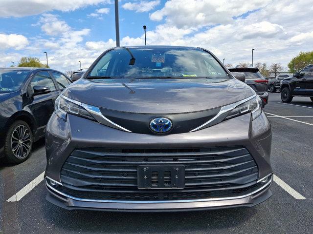 used 2021 Toyota Sienna car, priced at $43,991
