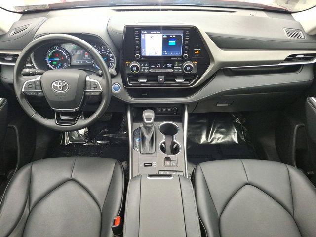 used 2021 Toyota Highlander Hybrid car, priced at $35,991