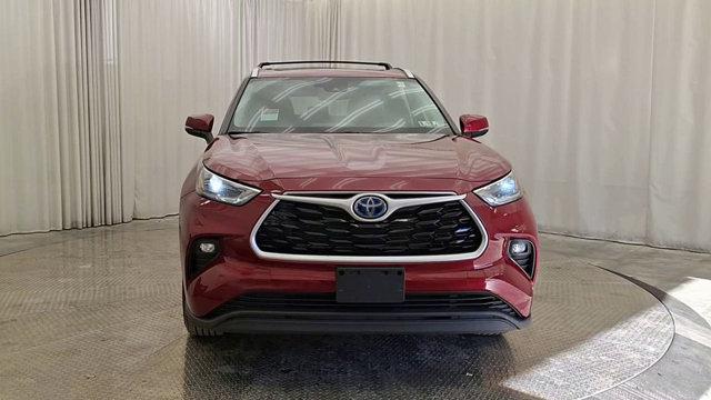 used 2021 Toyota Highlander Hybrid car, priced at $35,991