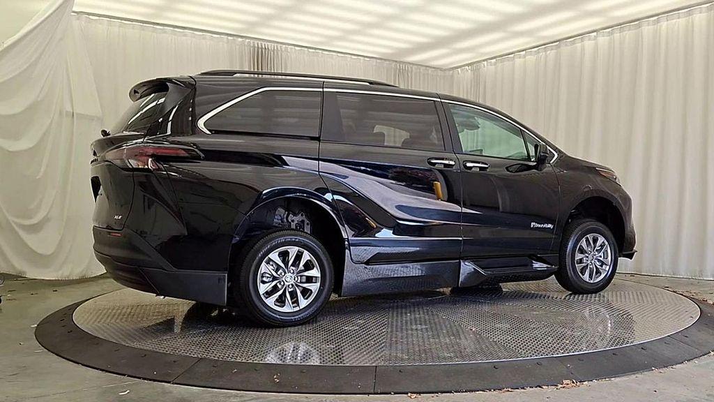 used 2025 Toyota Sienna car, priced at $92,500
