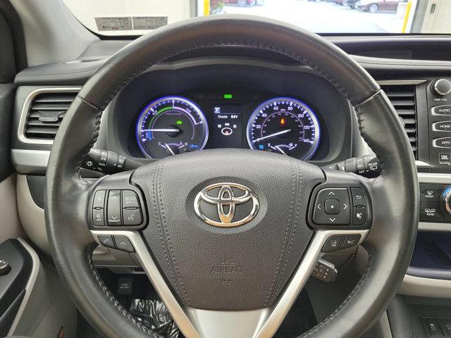 used 2019 Toyota Highlander Hybrid car, priced at $28,991