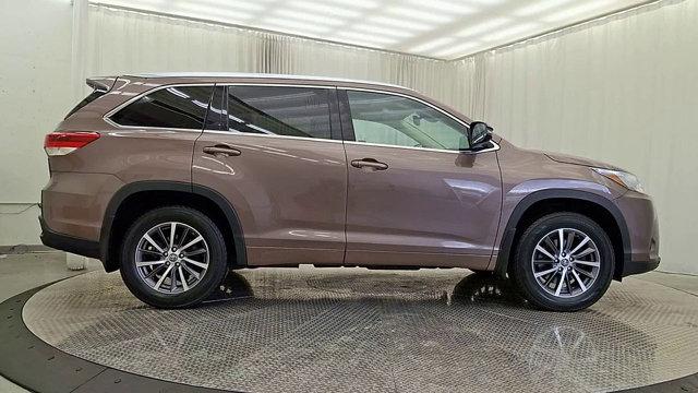 used 2017 Toyota Highlander car, priced at $21,991