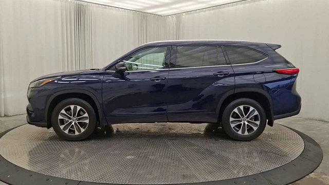 used 2022 Toyota Highlander car, priced at $37,993